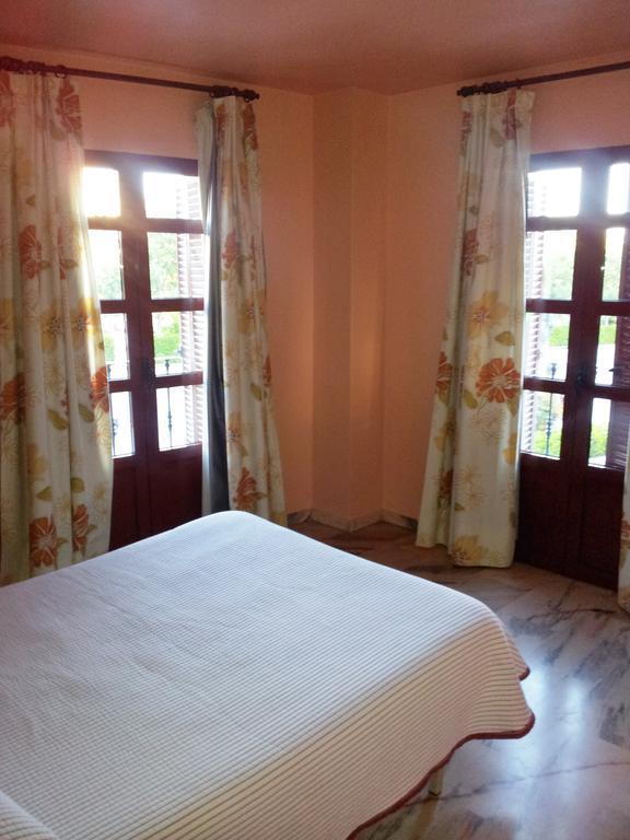 Hostal Rio De Oro Alcala La Real Bilik gambar
