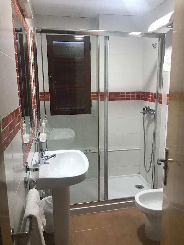 Hostal Rio De Oro Alcala La Real Luaran gambar